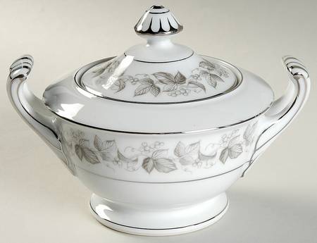 SON44 Sugar Bowl & Lid