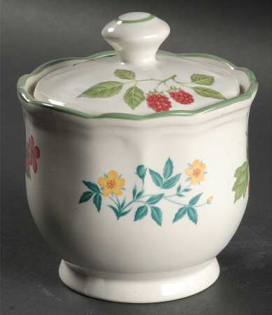 Berry Lane Sugar Bowl & Lid