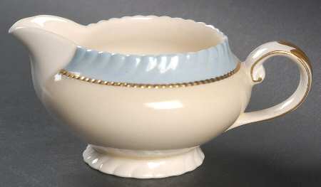 STB176 Creamer