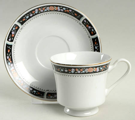 SIV11 Footed Cup & Saucer Set