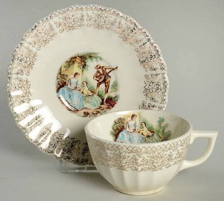 Serenade Flat Cup & Saucer Set