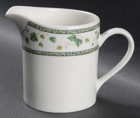 Ivy Charm Creamer