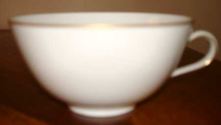 SLT162 Footed Cup