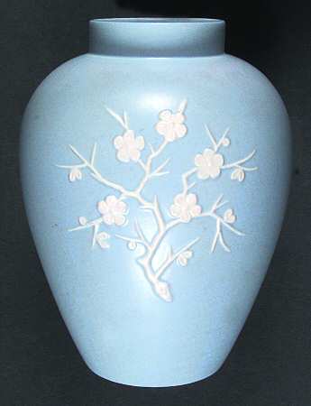 Geisha Light Blue (No Gold Accents) Vase