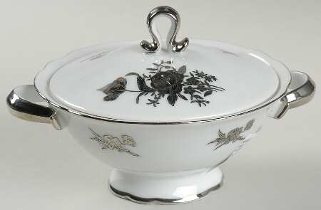 397 (Scalloped Edge) Sugar Bowl & Lid