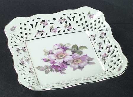 Rosedale (Pierced) 7'' Pierced Square Bowl
