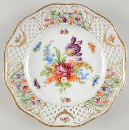 Dresden Line-Bouquet (Pierced) Luncheon Plate