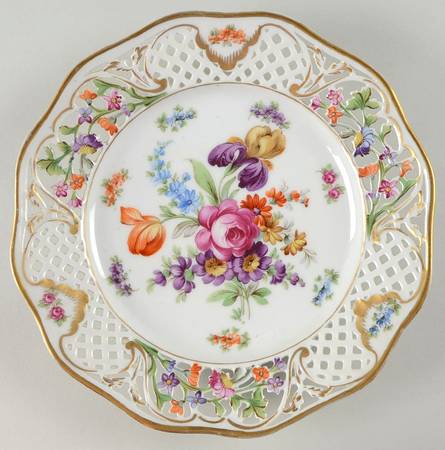 Dresden Line-Bouquet (Pierced) Luncheon Plate