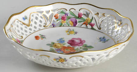 Dresden Line-Bouquet (Pierced) 7" Pierced Round Bowl