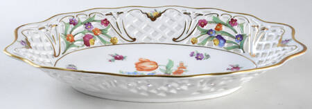 Dresden Line-Bouquet (Pierced) 10" Pierced Oval Bowl