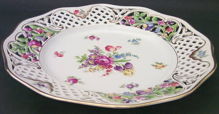 Dresden Line-Bouquet (Pierced) Large Dinner Plate