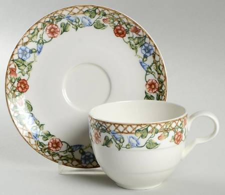 Floral Trellis Flat Cup & Saucer Set