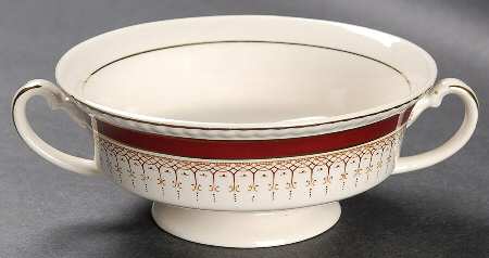 9101 Footed Cream Soup Bowl