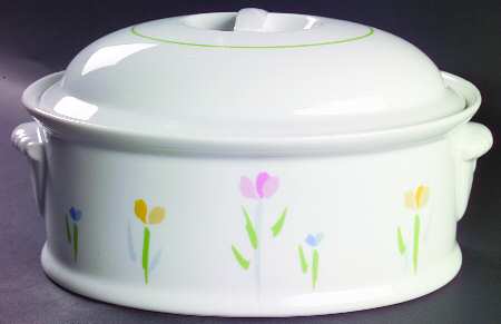 Fresh Mint (Made In Japan) 1.75 Quart Oval Covered Casserole