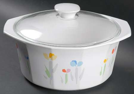 Fresh Mint (Made In Japan) 2.25 Qt Round Covered Casserole