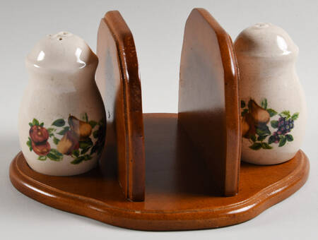 Sonoma (Tan Body, Rim Shape) Salt & Pepper Set on Wood Napkin Holder Tray