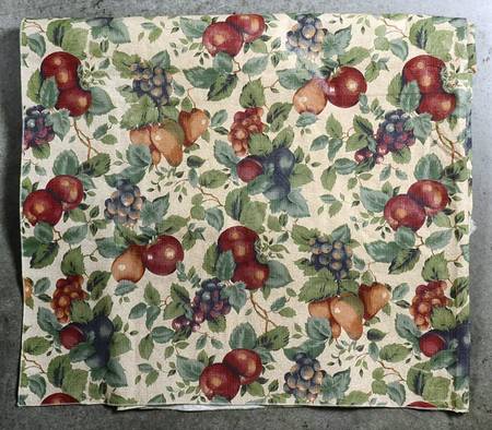 Sonoma (Tan Body, Rim Shape) 60" X 84" Rectangular Vinyl Tablecloth