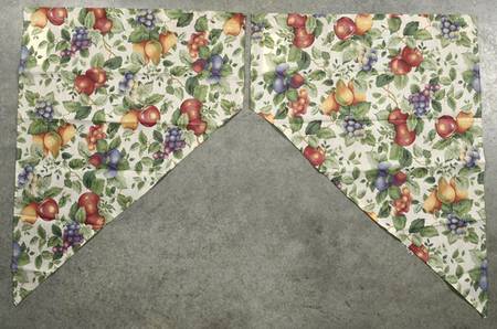 Sonoma (Tan Body, Rim Shape) Pair of 37" x 29" Swag Valance Curtain