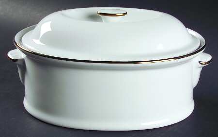 White & Gold 1.5 Qt Round Covered Casserole