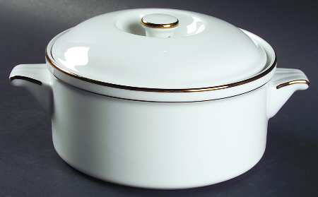 White & Gold 2 Quart Oval Covered Casserole