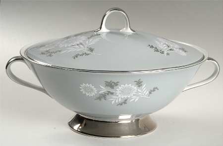 Starlite (Red Backstamp) Round Covered Vegetable