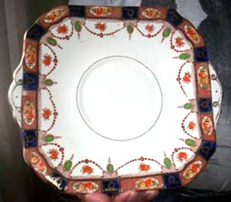 SXA1 Square Handled Cake Plate