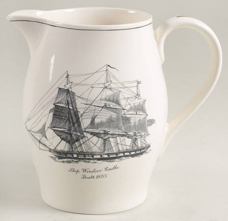 F1149 32 Oz Pitcher