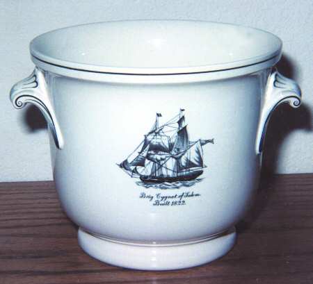 F1149 Medium Cachepot