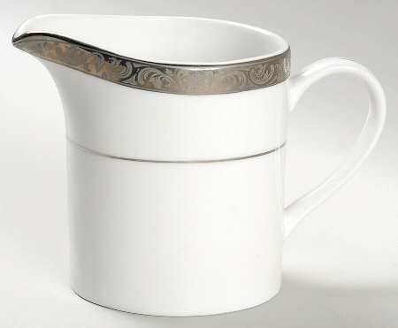 Empress Platinum Creamer