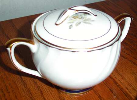Artemis Sugar Bowl & Lid