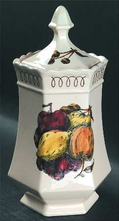 Bennington Square Medium Canister & Lid
