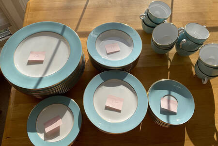 Y5994 Footed Cup & Saucer Set