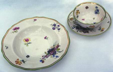 R2951 Rim Soup Bowl