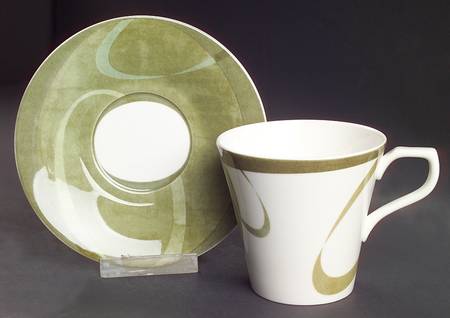 Aureole Flat Cup & Saucer Set