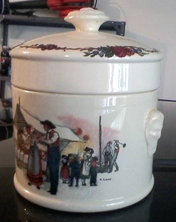 Obernai Cheese Crock & Lid
