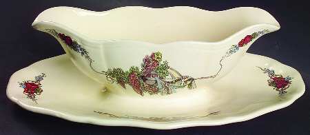 Obernai Gravy Boat with Attached Underplate