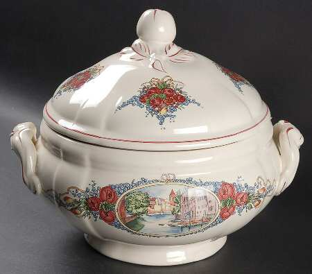 Obernai Tureen &  Lid