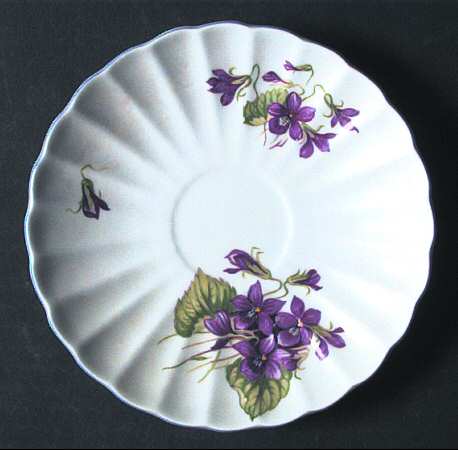 Violets (Ribbed) Saucer