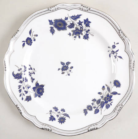 Pennington Platinum by Spode