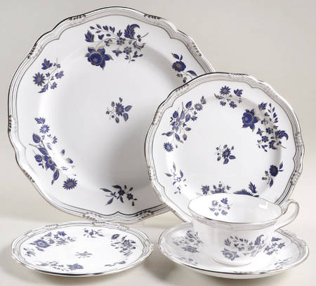 Pennington Platinum 5 Piece Place Setting