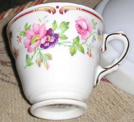Ludlow Footed Cup