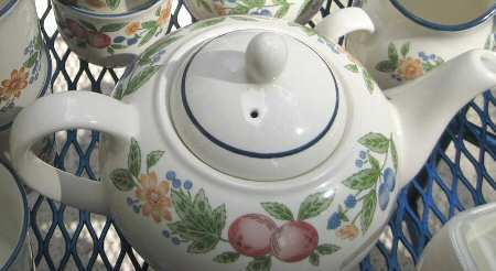Canterbury Teapot & Lid