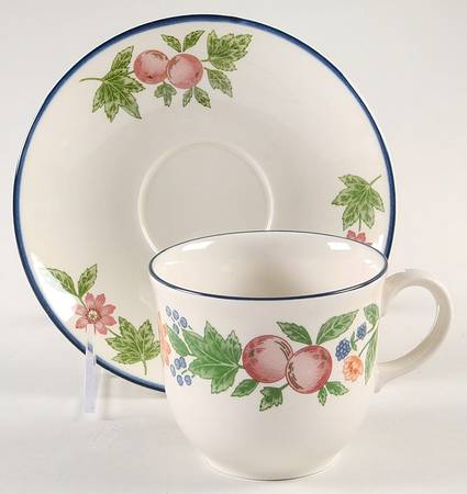 Canterbury Flat Cup & Saucer Set