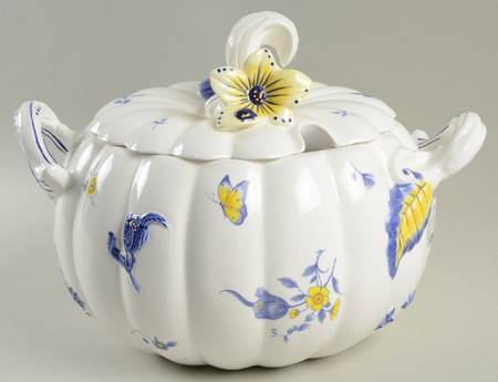 Imperial Garden Accessories Figural Tureen & Lid