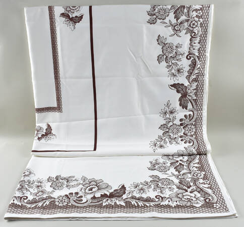 Woodland 60" X 102" Oblong Tablecloth by Spode