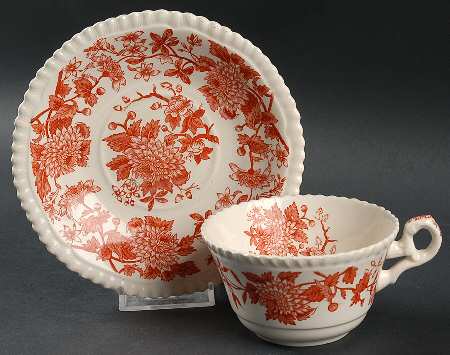 Aster Rust Flat Cup & Saucer Set