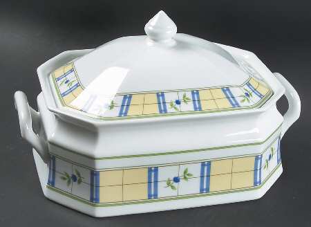 Gingham Blue 2 Quart Oval Covered Casserole