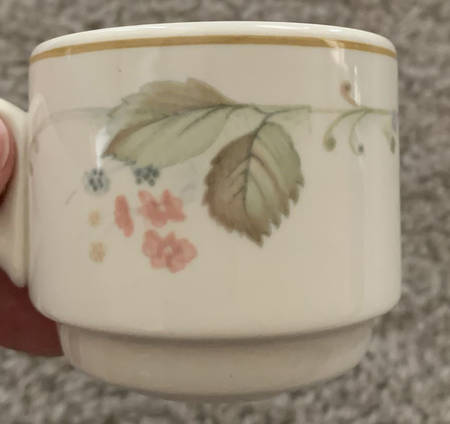 SLE14 Footed Demitasse Cup