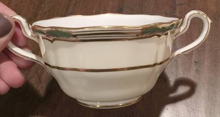 Y506 Footed Bouillon Cup