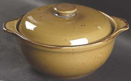 Cannes Gold 2 Qt Round Covered Casserole
